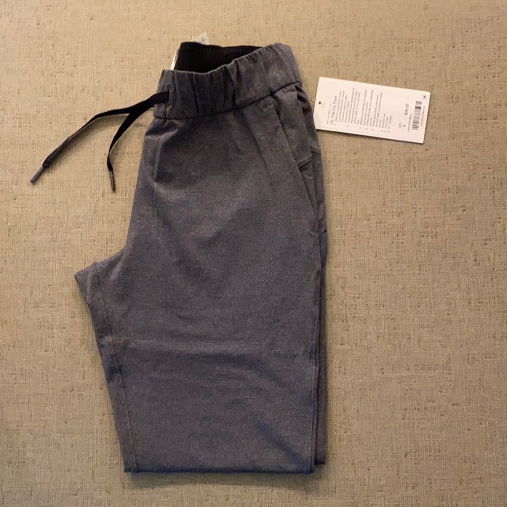 Lululemon On The Fly Pant, NWT, Size 4